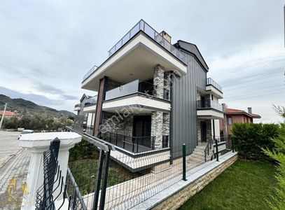 Konut-Villa