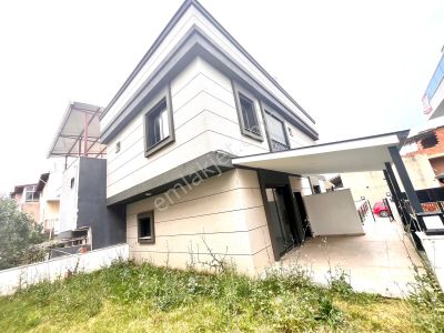 Konut-Villa