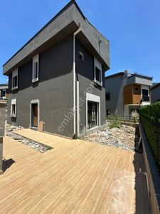 Konut-Villa