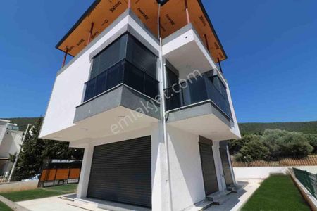 Konut-Villa