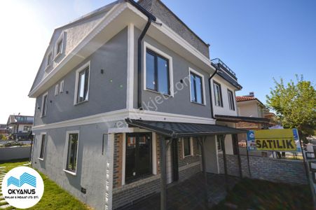 Konut-Villa