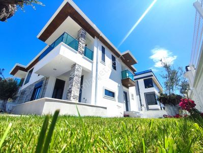Konut-Villa