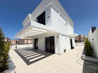 Konut-Villa