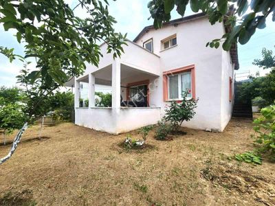 Konut-Villa