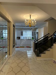 Konut-Villa