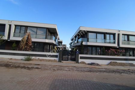 Konut-Villa