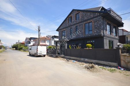 Konut-Villa