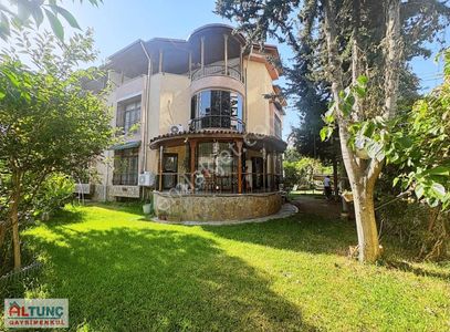 Konut-Villa