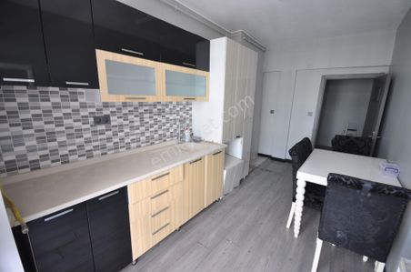 İşyeri-Apartman Dairesi