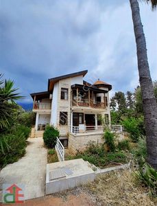Konut-Villa
