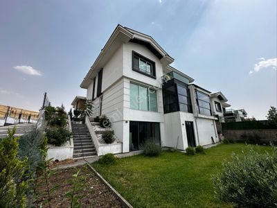 Konut-Villa