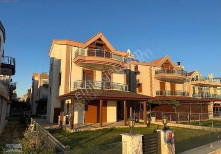 Konut-Villa