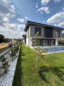 Konut-Villa