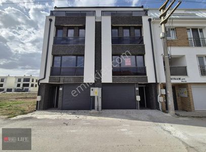 Konut-Villa
