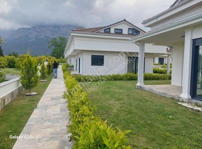 Konut-Villa