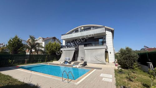 Konut-Villa