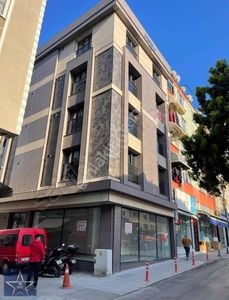 İşyeri-Plaza Katı