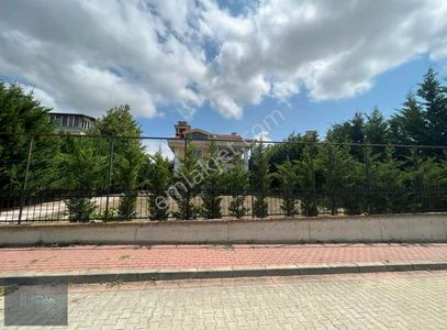 Konut-Villa