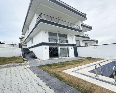 Konut-Villa