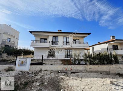 Konut-Villa