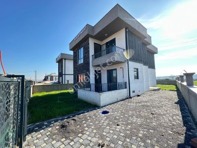 Konut-Villa