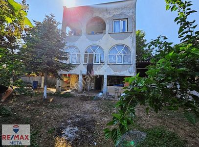 Konut-Villa
