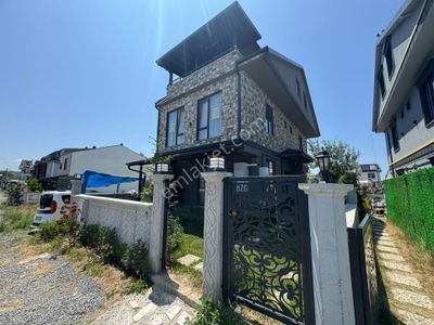 Konut-Villa