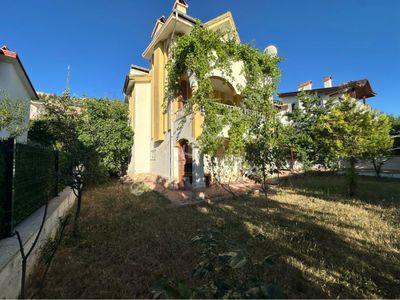 Konut-Villa