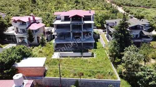 Konut-Villa