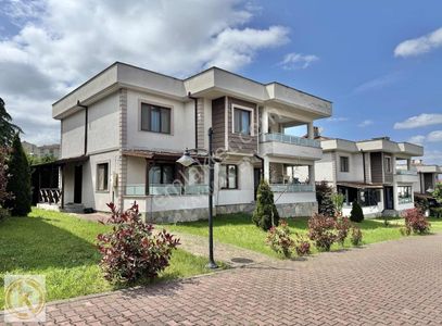Konut-Villa