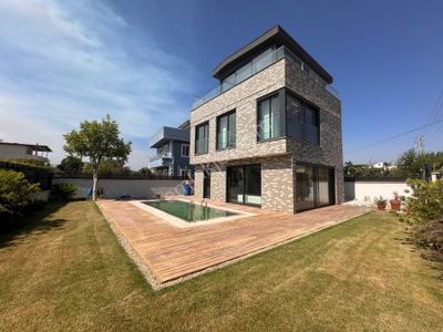 Konut-Villa