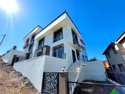 Konut-Villa