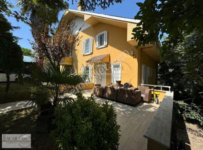 Konut-Villa