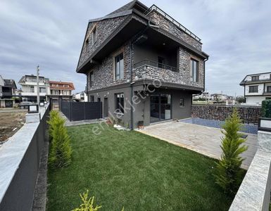 Konut-Villa