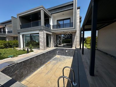 Konut-Villa