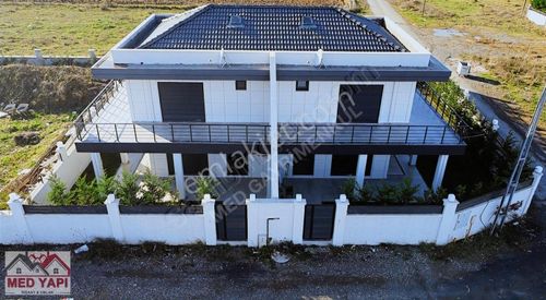 Konut-Villa