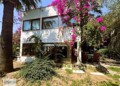 Konut-Villa