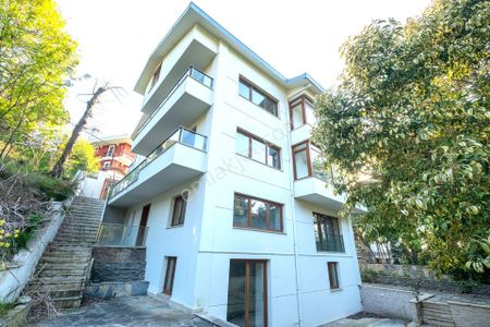 Konut-Villa