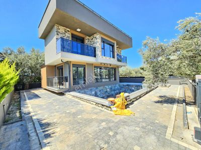 Konut-Villa