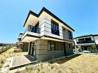 Konut-Villa