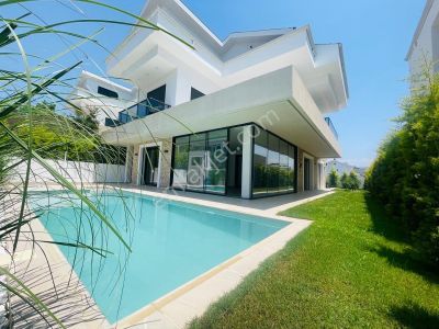 Konut-Villa