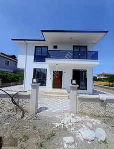 Konut-Villa