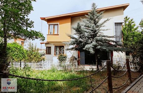 Konut-Villa