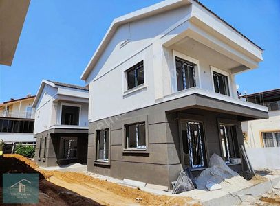Konut-Villa