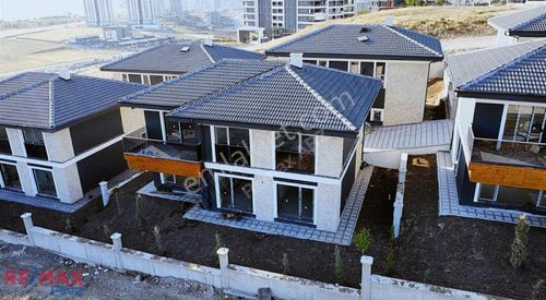 Konut-Villa