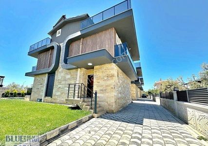 Konut-Villa