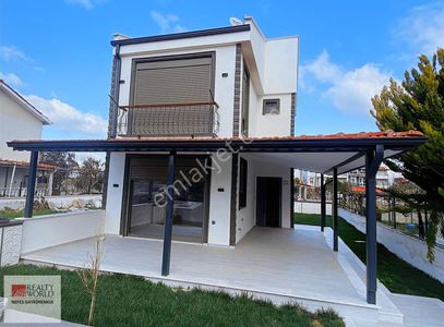 Konut-Villa