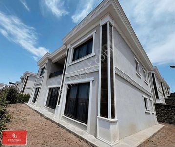 Konut-Villa