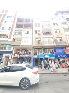 İşyeri-İşhanı Katı