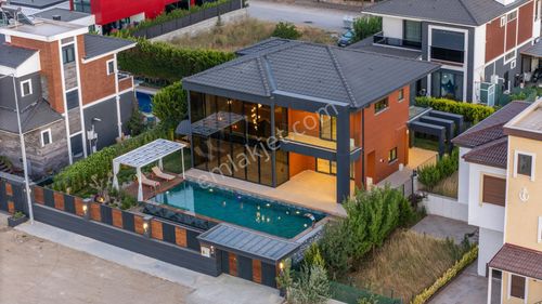 Konut-Villa